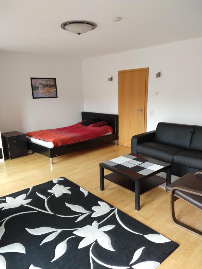 Julia'S Monteur Oase - Premium Apartment Exklusiv Fuer Solo-Reisende 埃内佩塔尔 外观 照片